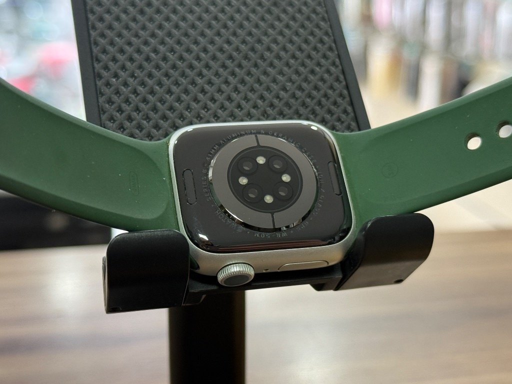 Apple Watch Series 8 - Detay 5